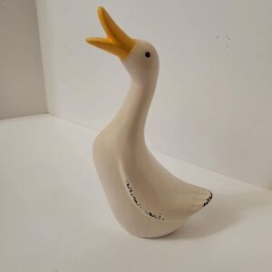 Vintage Ceramic Peking Duck Goose Figurine Glossy White Yellow Beak 10.5"